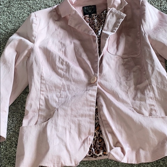 Blazer - Picture 1 of 3